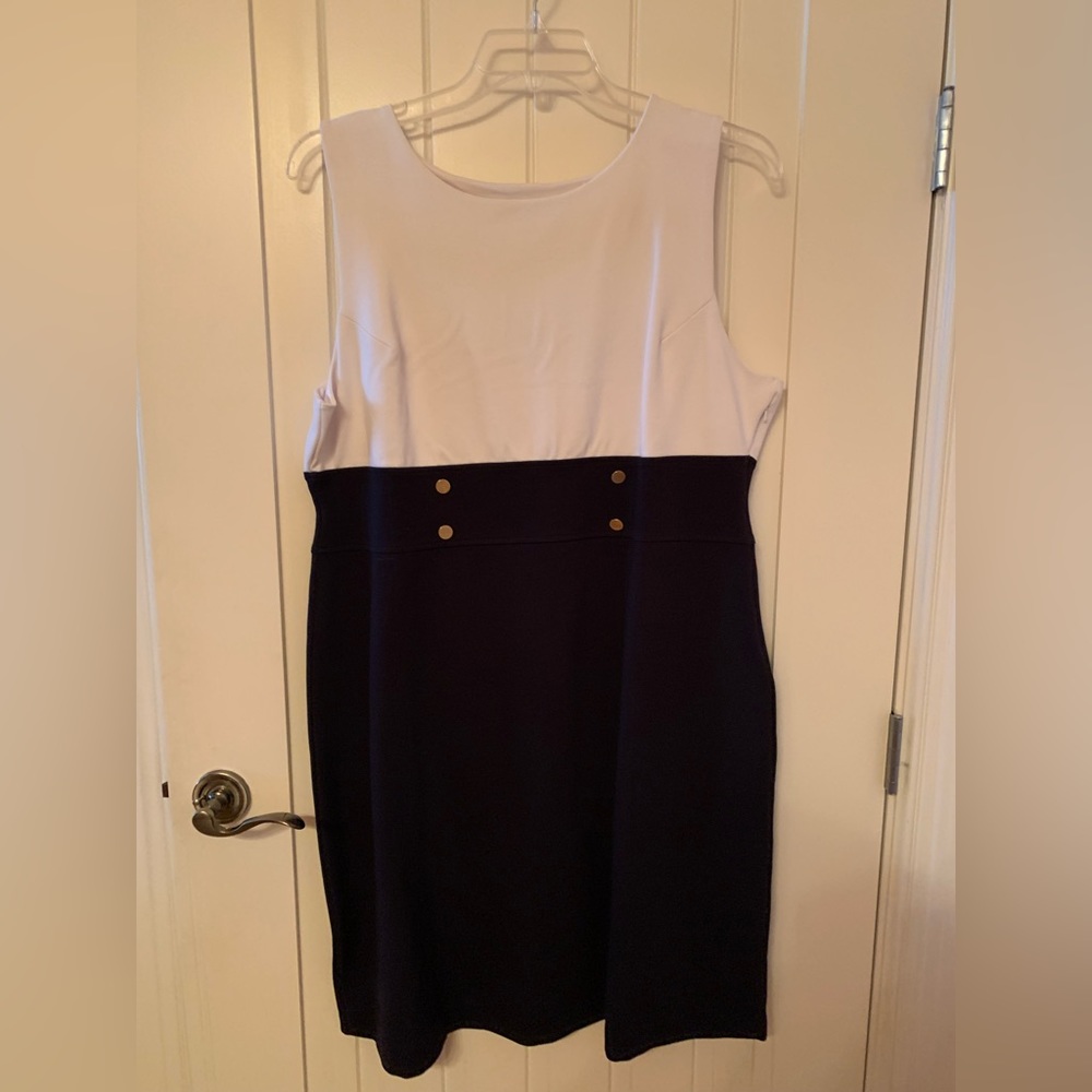 Dialogue bodycon dress